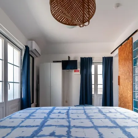 Newstar Duplex Apartment Setubal