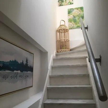 Newstar Duplex Apartment Setubal